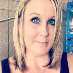 Meet your Posher, Chrissy